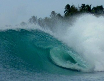 Surf in Nias [Sumatra / Indonesia] English Version