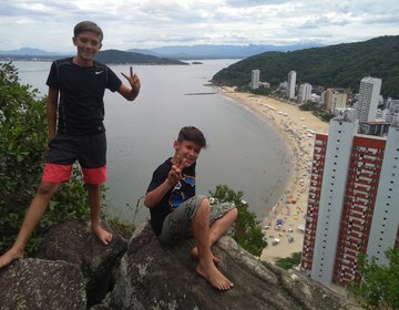KIDS no MORRO DO BOI em CAIOBÁ / MATINHOS - PR