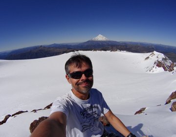 Glaciar na cratera do vulcão Quetrupillan - P.N.Villarrica