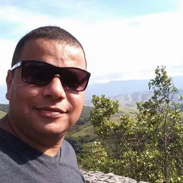 Claudio Costa Siqueira
